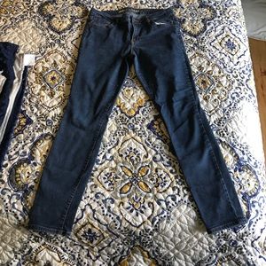 Old Navy Rockstar Jeans